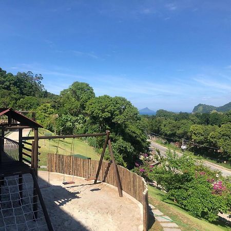A12 -Conforto Junto A Natureza - Praia De Camburizinho Sao Sebastiao  Kültér fotó